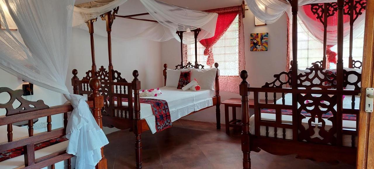 Mawimbi Bungalows Nungwi Bagian luar foto