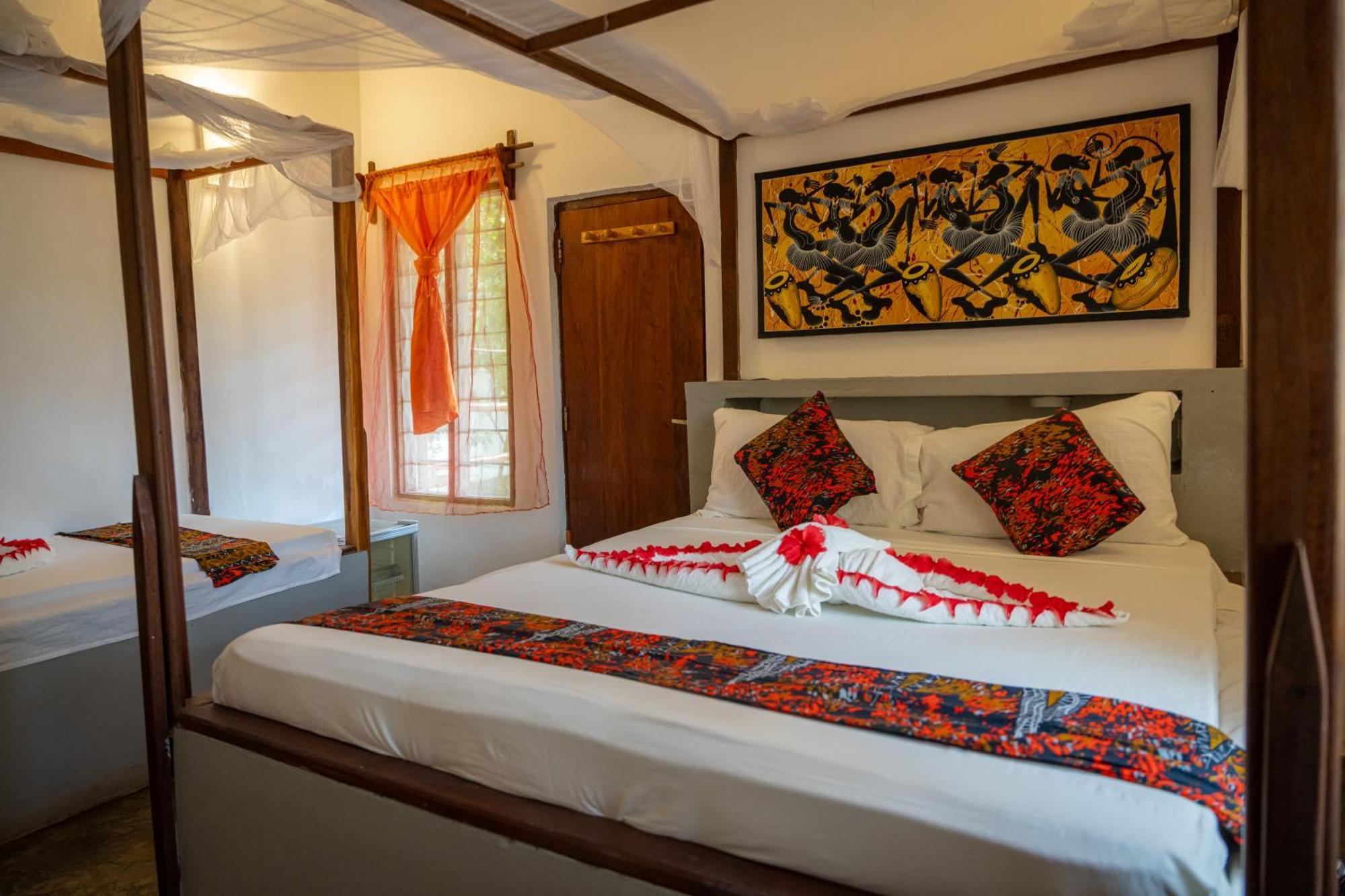 Mawimbi Bungalows Nungwi Bagian luar foto